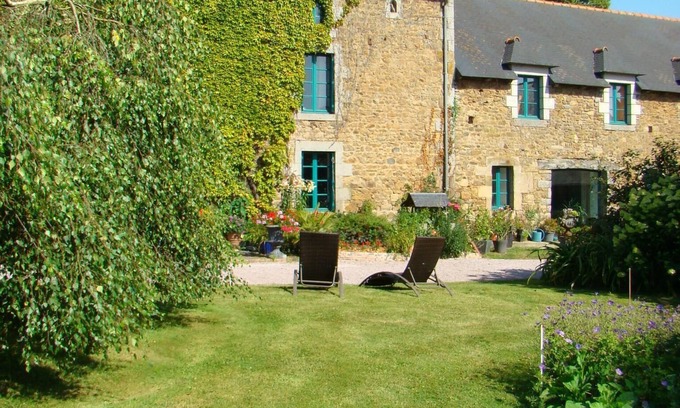 Saint-Donan House | beautiful Breton house full of charm