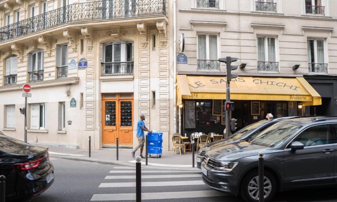 Quartier de Rochechouart Apartment | Beautiful & Bright Apartment Near Pigalle