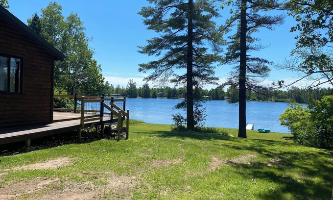 Kincheloe Cabin | Beautiful Cabin on private lake close to all the attractions in the Eastern UP!