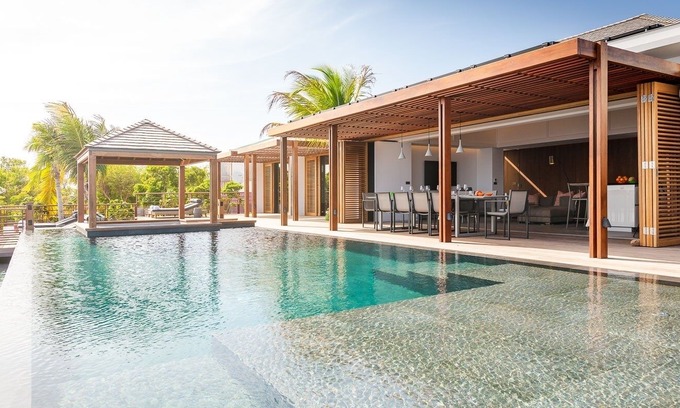 Gouverneur Villa | Beautiful Caro Luxury villa
