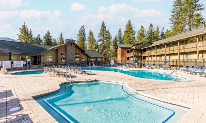 Elk Point Condo | Beautiful Club Wyndham South Shore, 2 Bedroom Deluxe Suite