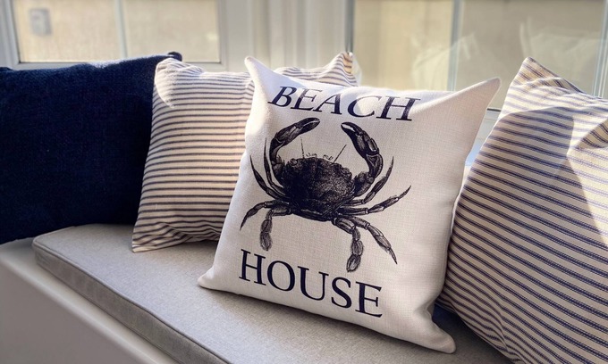 Aberporth House | Beautiful coastal retreat with sea views, 100m to Aberporth Beach!