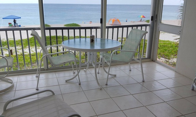Siesta Key Condo | Beautiful condo on the beach with free boat dock, on lagoon side. great views .