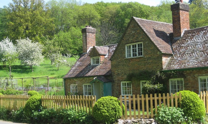 Crockerton Cottage | Beautiful cottage in countryside near Longleat