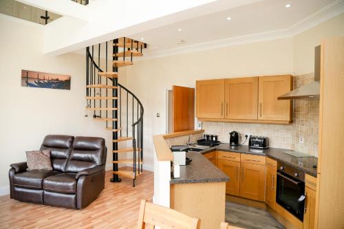 Crawcrook Apartment | Beautiful cozy 3 bedroom 2 bathroom apartment
