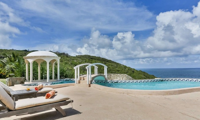 Gate Park Villa | Beautiful Equinox Luxury villa