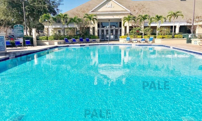 Venetian Bay Villages Condo | BEAUTIFUL FAMILY-SIZED TOWNHOME IN A VACATION RESORT NEAR DISNEY/ORLANDO