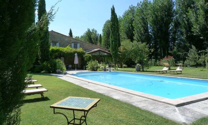 L'Isle-sur-la-Sorgue Other | Beautiful house in the nature, calm, horses around. holidays!