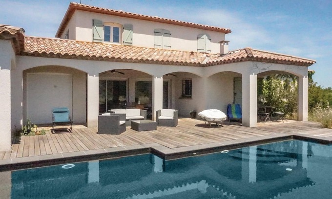 Prades-sur-Vernazobre House | Beautiful home in Prades-sur-Vernazobre