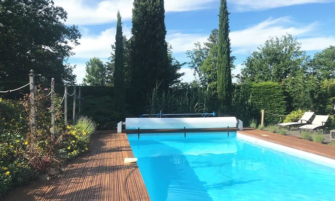 Saint-Cybranet House | Beautiful gite with balcony, stunning views, large private pool & gardens