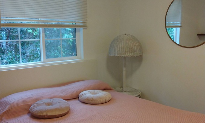 Woodland Hills House | Beautiful guest house with pool