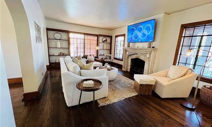 Tuscaloosa House | Beautiful Historic home, 3 blocks to Bryant-Denny Stadium