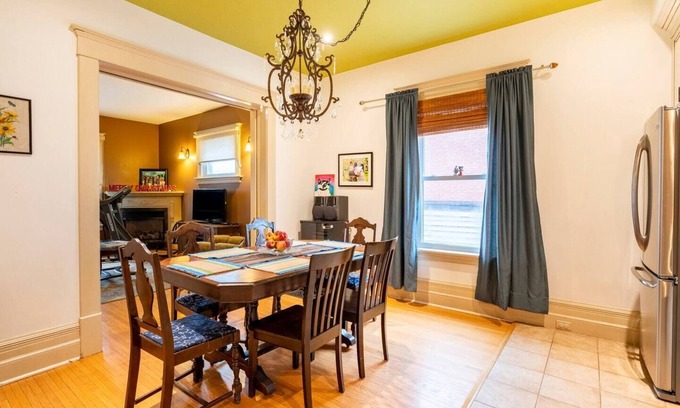 Goderich House | Beautiful Historic Home near the beach