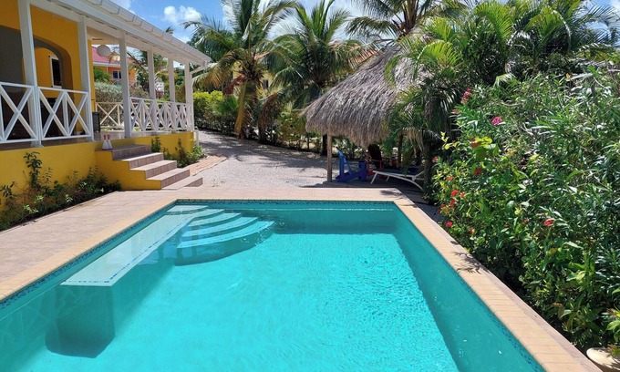 Fontein Villa | Beautiful holiday home suitable for 6 people with private swimming pool.