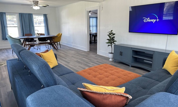 Baytown House | BEAUTIFUL HOME IN BAYTOWN HEIGHTS