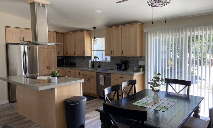 Goldendale Condo | Beautiful home in downtown Goldendale