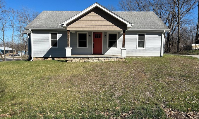 Gallatin House | Beautiful Home in Gallatin
