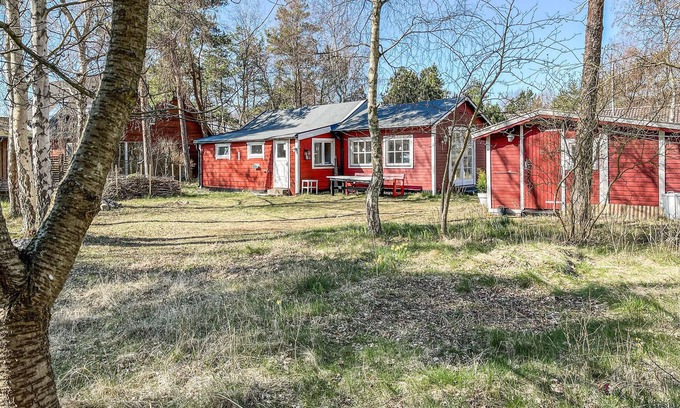 Loderup House | Beautiful home in Löderup with kitchen
