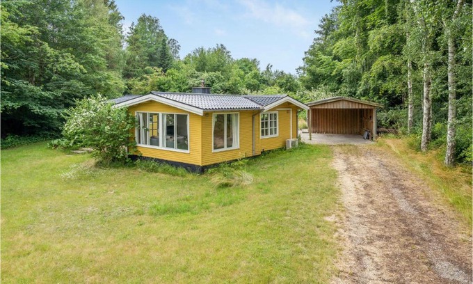 Melby House | Beautiful Home In Melby With Kitchen