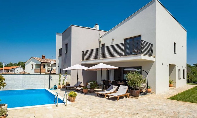 Vrznaveri House | Beautiful home in Porec