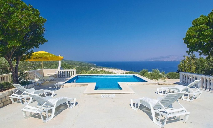 Pucisca House | Beautiful home in Pucisca