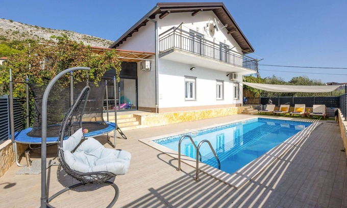 Tugare House | Beautiful home in Tugare