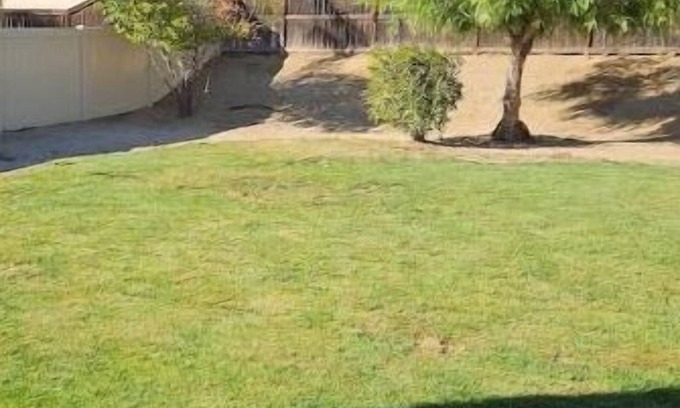 Menifee House | Beautiful home with Hot tub