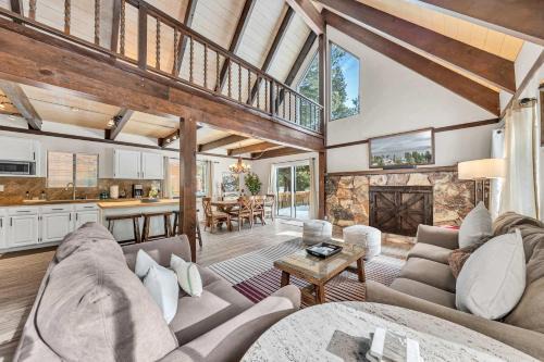 Tahoe Pines House | Beautiful Homewood Retreat with Deck and Grill