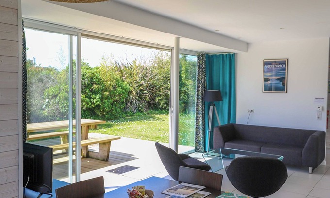 Guisseny Cottage | BEAUTIFUL HOUSE 100 METRES FROM THE BEACH WITH HEATED INDOOR POOL