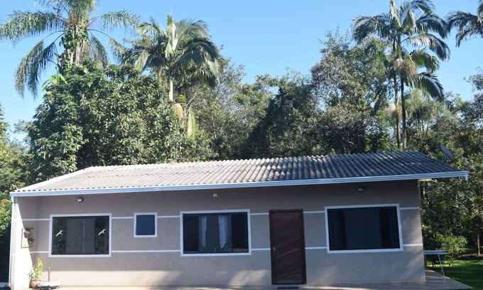 Morretes Cottage | Beautiful House! Enjoy moments in nature and cooling off in the pool,