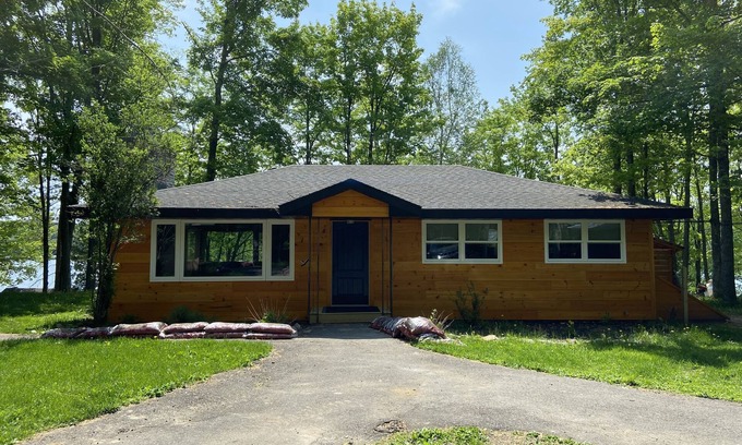 Iron River Cabin | Beautiful house on Camp Lake!