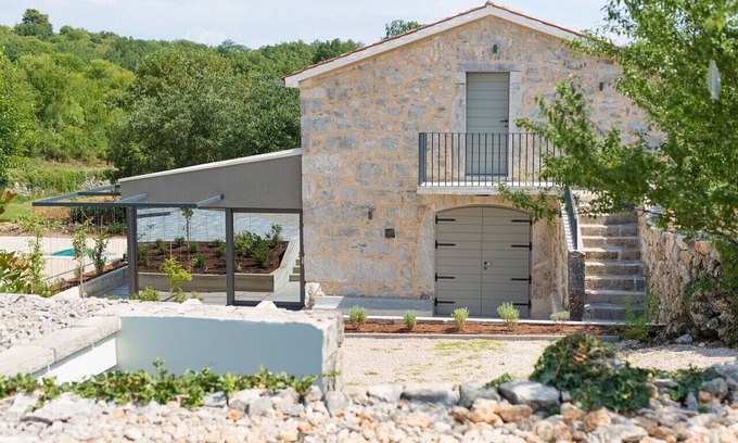 Nenadici Villa | Beautiful Jerini Barn* with a rustic touch on Krk island