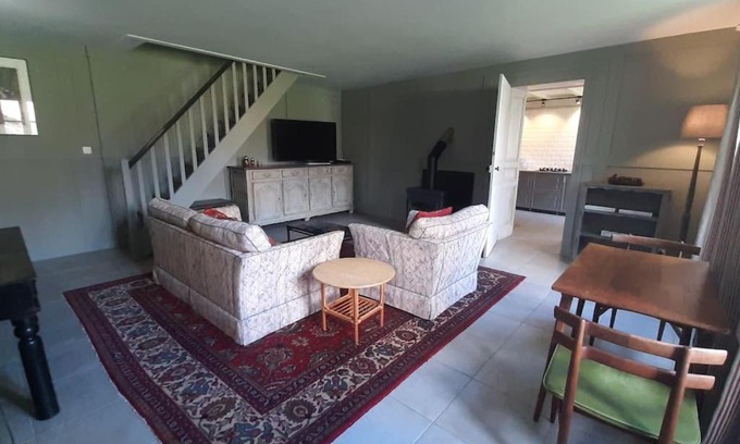 Criteuil-la-Magdeleine House | Beautiful, luxurious and ideally situated cottage
