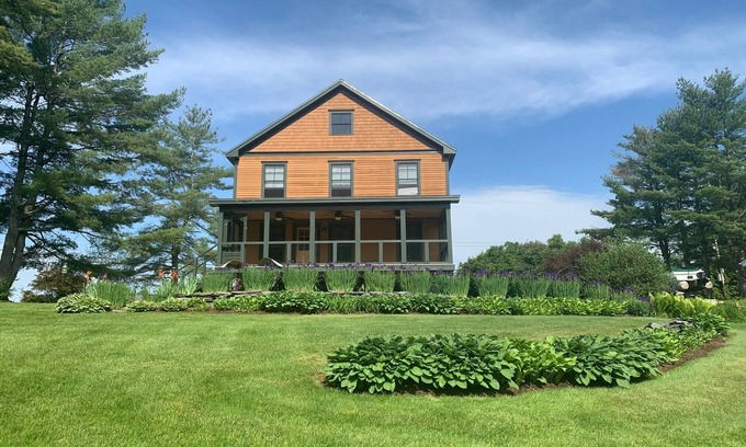 Wells House | Beautiful Lake-side home in Wells, VT