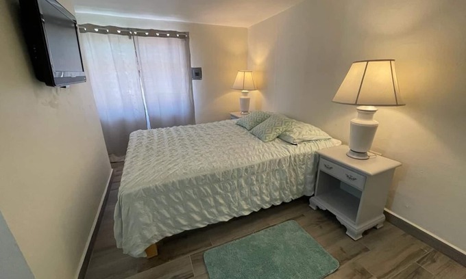 Los Mochis Apartment | Beautiful little house in front of the Chepe Express train station!