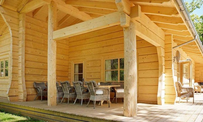 Vaxtorp Cabin | Beautiful luxury log cabin. Two private terrasses. Open fireplace. Pet friendly