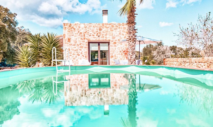 Algaida House | BEAUTIFUL MODERN FINCA "CAN PUPUT BÓ" FOR 2 PEOPLE WITH POOL, AIR CONDITIONING, WIFI
