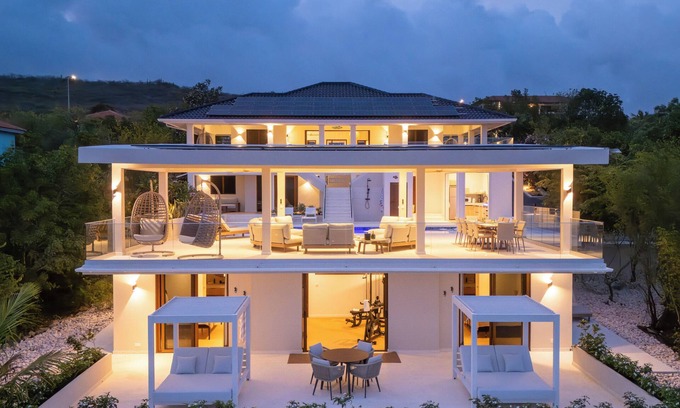 St. Marie Villa | Beautiful & modern villa with sea view, big terrace & private pool 🌴