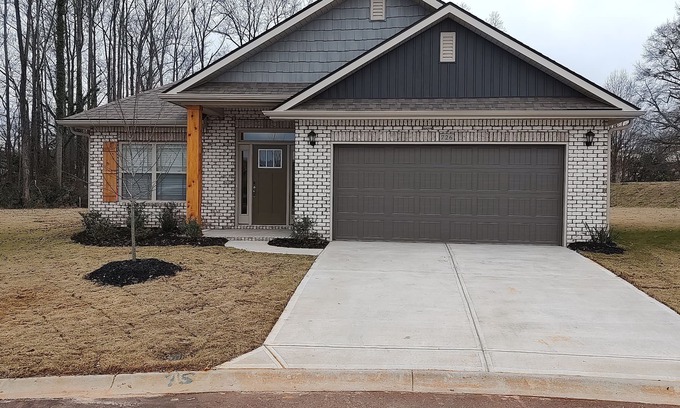 Boiling Springs House | Beautiful New House in the center of Boiling Springs