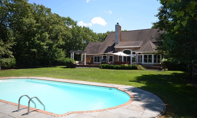 North Sea House | Beautiful Newly Furnished Southampton Home