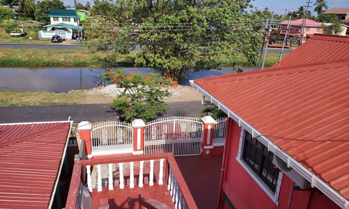 Georgetown Apartment | Beautiful one bedroom apartment. All amenities. Safe location.