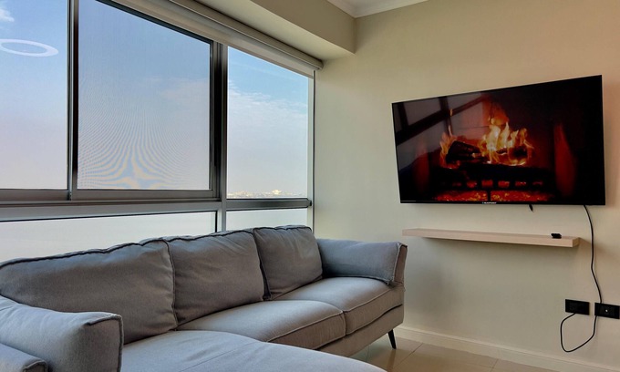 Las Penas Apartment | Beautiful Penthouse Deluxe Penthouse 12th Floor in Puerto Santa Ana, Guayaquil