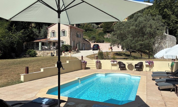 Bargemon Villa | Beautiful period villa with pool and modern amenities. 10 mins walk from village