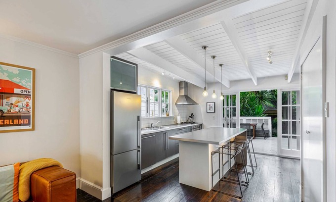 Ponsonby House | Beautiful Ponsonby Villa by Zodiak Stays