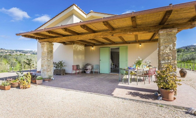 Casale Marittimo House | Beautiful private villa for 6 people with A/C, WIFI, TV, terrace, pets allowed and panoramic view