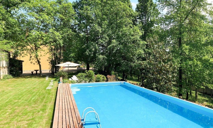 Ferrere House | Beautiful private villa for 12 people with private pool, WIFI, TV, terrace, pets allowed and par.