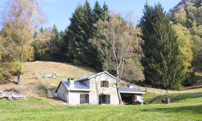 Monteceneri House | Beautiful private villa for 6 people with TV, patio, pets allowed, panoramic view and parking