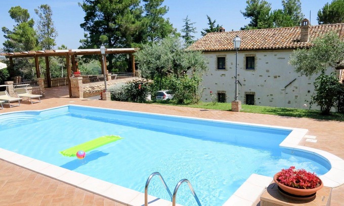 Penne House | Beautiful private villa with A/C, WIFI, private pool, TV, patio, pets allowed and parking