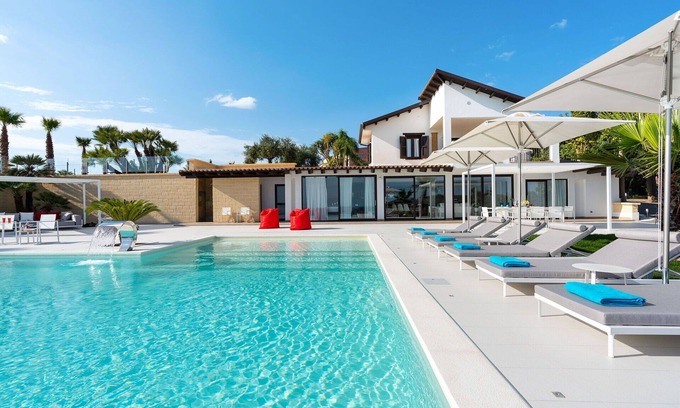 Ribera Villa | Beautiful private villa with A/C, WIFI, private pool, TV, patio, panoramic view and parking