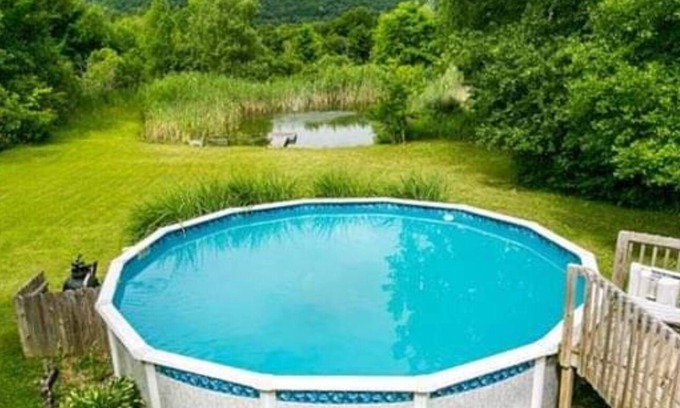 Jamesville House | Beautiful ranch style home. Mountain View. 1 apartment. Hot tub. Chicken eggs.